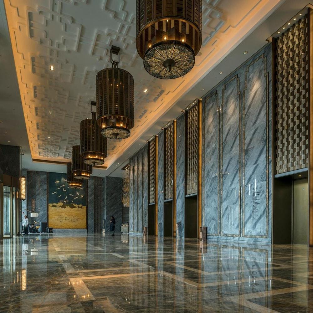 Wanda Vista Zhengzhou Hotel Exterior photo