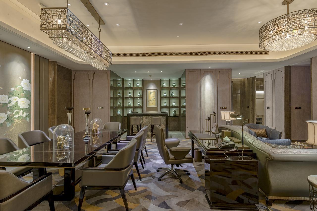 Wanda Vista Zhengzhou Hotel Exterior photo