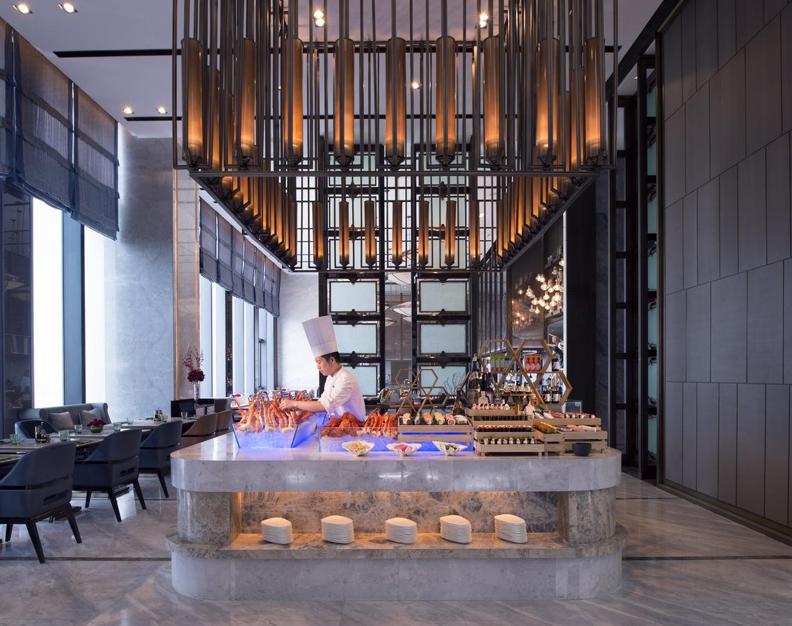 Wanda Vista Zhengzhou Hotel Exterior photo
